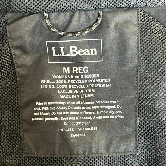 LL Bean Black Jacket Size M - Picture 6 of 9